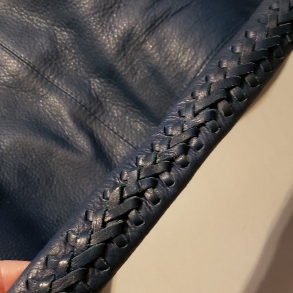 I Maletesa: Made in Italy, Genuine Leather Tote, Navy 👜 - Picture 5 of 11
